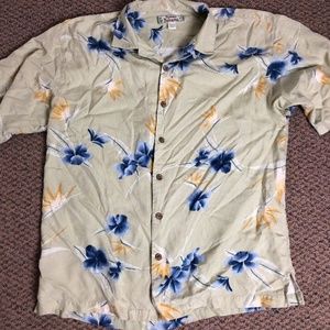 Tommy Bahama Hawaiian Shirt 100% Silk